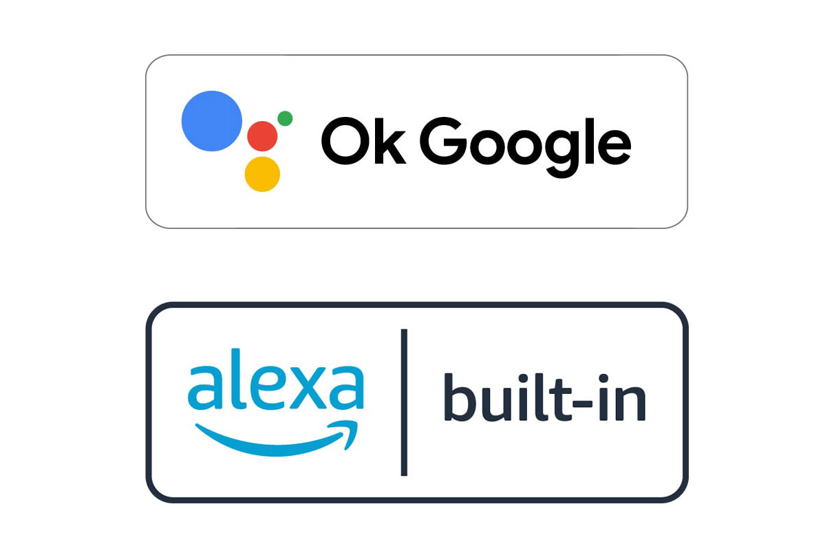 Snímek loga OK Google a loga integrovaného asistenta Alexa